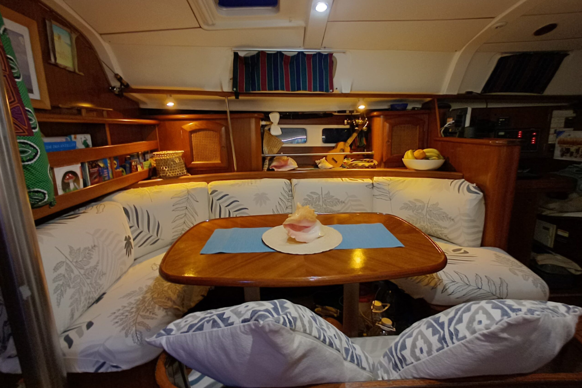 Mola Mola (Beneteau 411) - Foto5